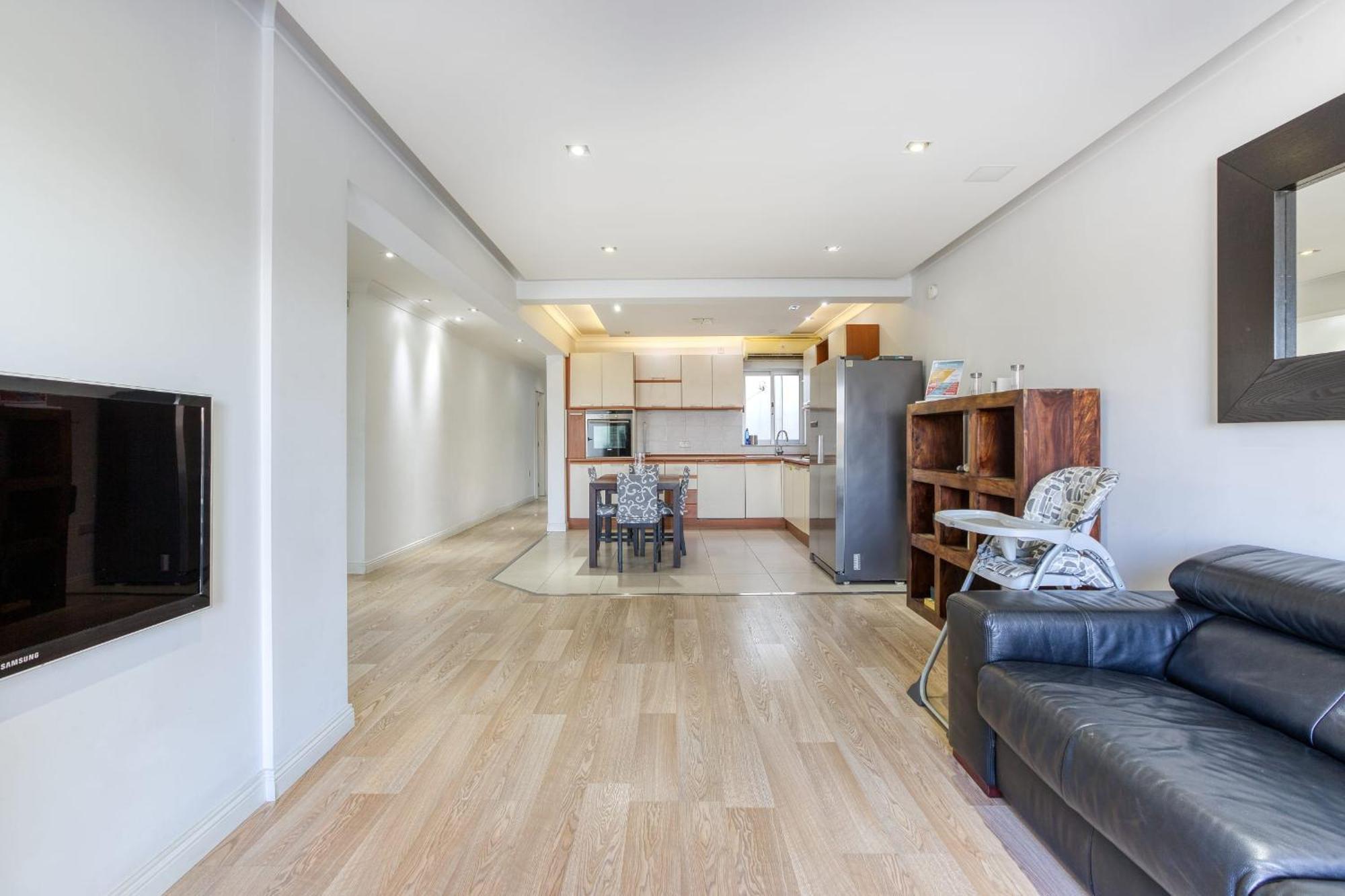 Seafront Apartment-Hosted By Sweetstay Pietà Exteriör bild