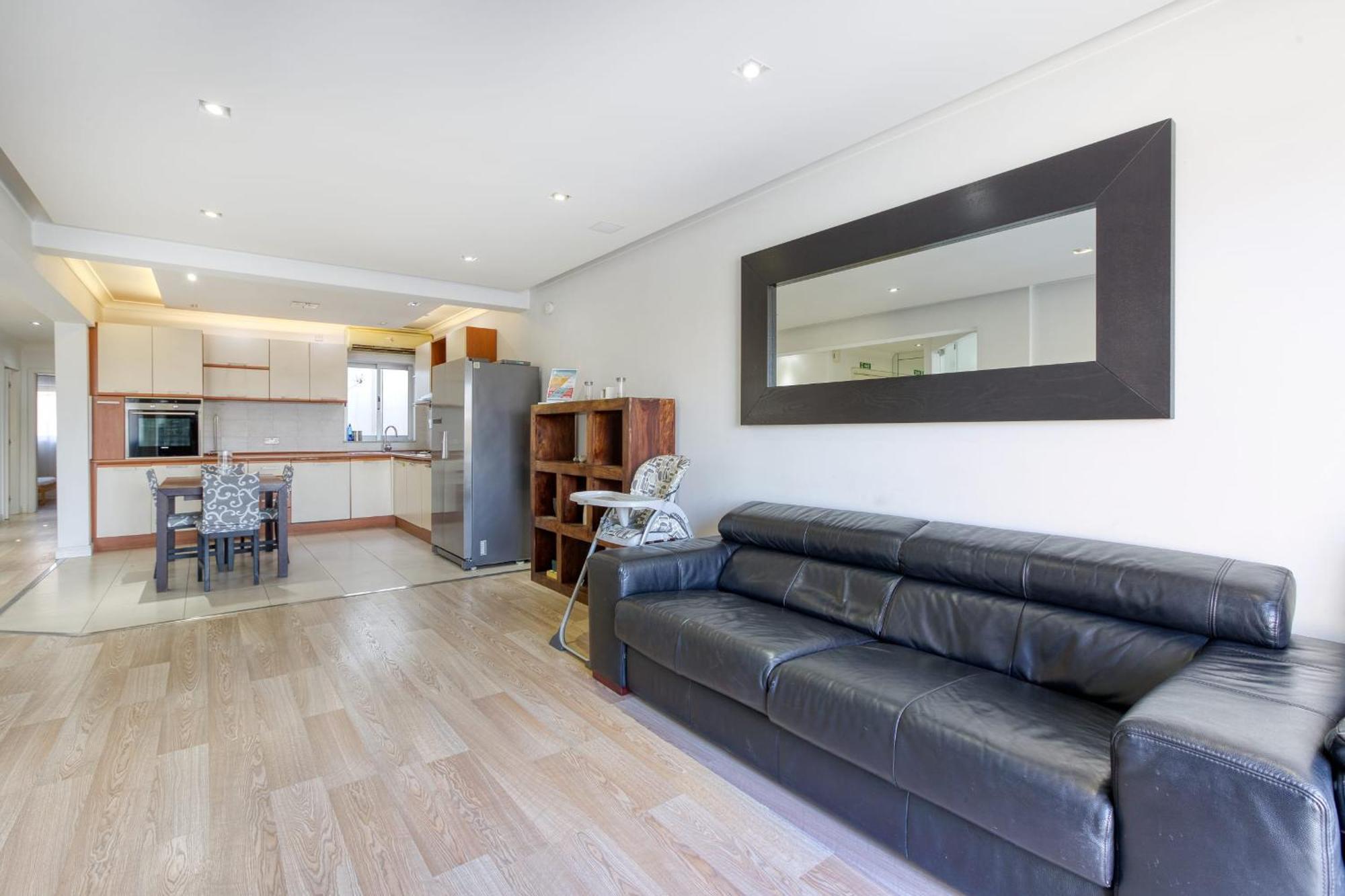Seafront Apartment-Hosted By Sweetstay Pietà Exteriör bild