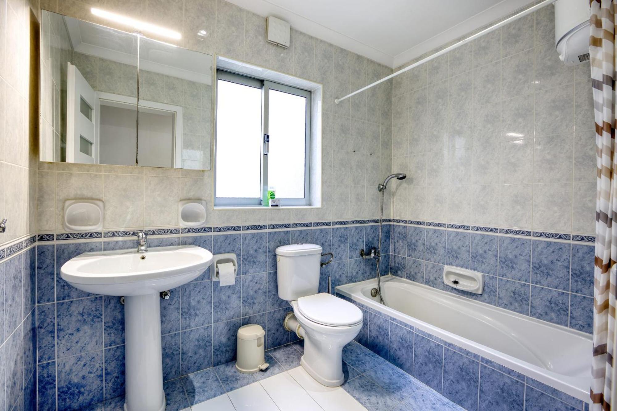 Seafront Apartment-Hosted By Sweetstay Pietà Exteriör bild